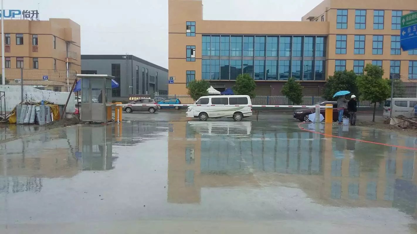景宁县景宁县成都市物流公司道闸